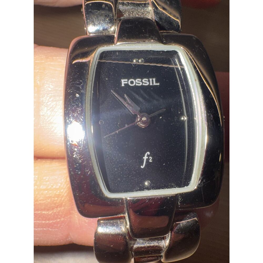 Fossil F2 Watch Women Silver Stainless Steel Water Resist Black Quartz Read